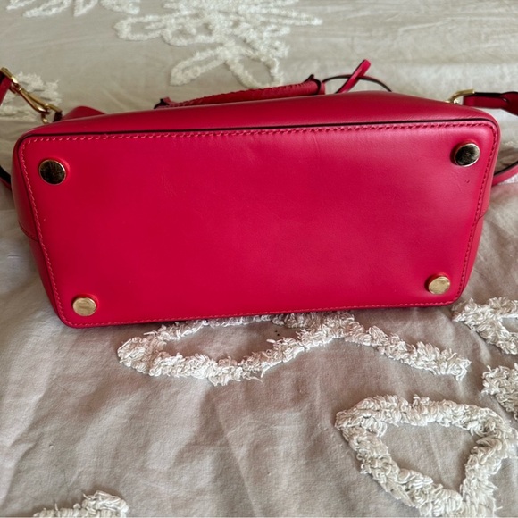 πΊ NWT MICHAEL KORS πΊ BLAKELY BUCKET LEATHER BAG - Picture 4 of 4